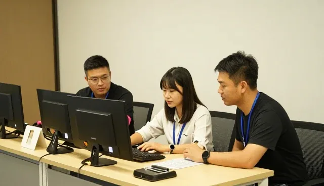 智能数据采集器在业务发展中的常见问题与应对策略